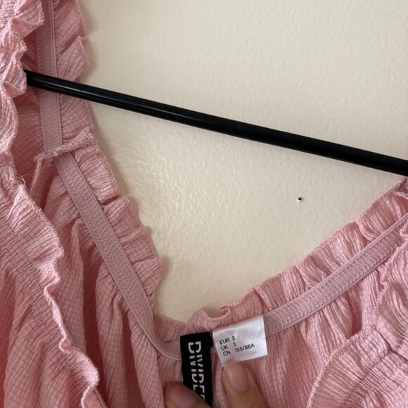 H&M pink puff sleeve crop top - Picture 2 of 3